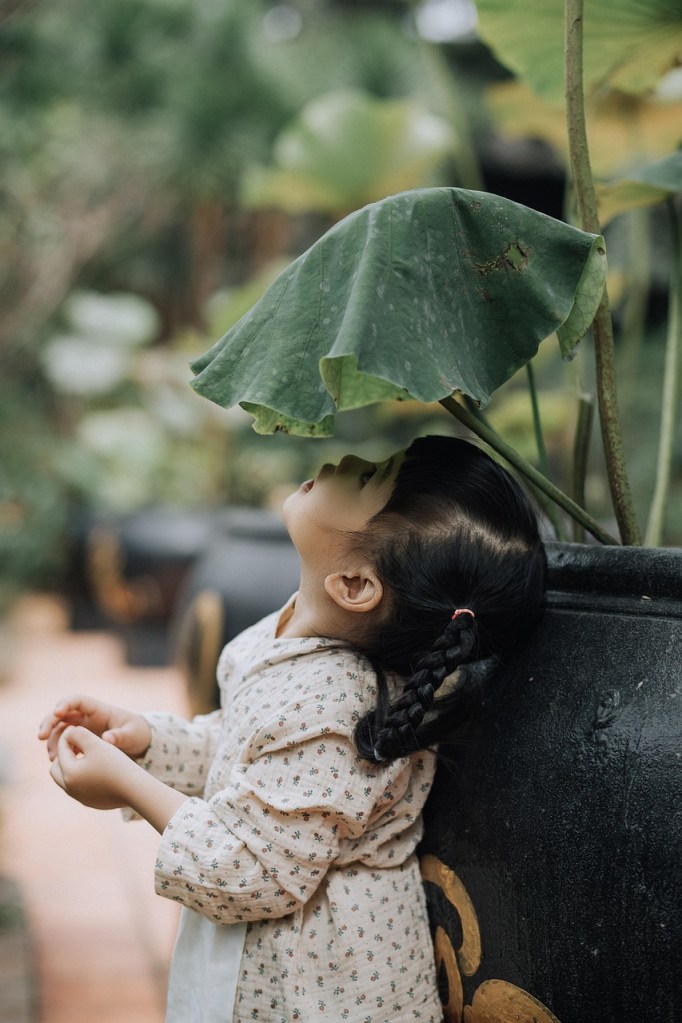 Trending & Descending Now